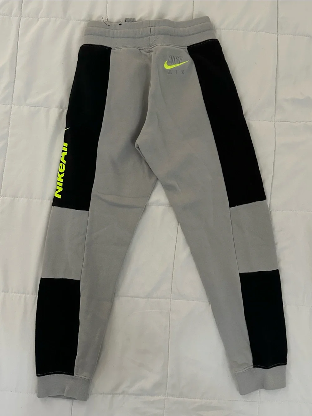 Nike Air Boy’s Hoodie and Joggers set - Black, gray, Neon Yellow - Picture 6 of 7